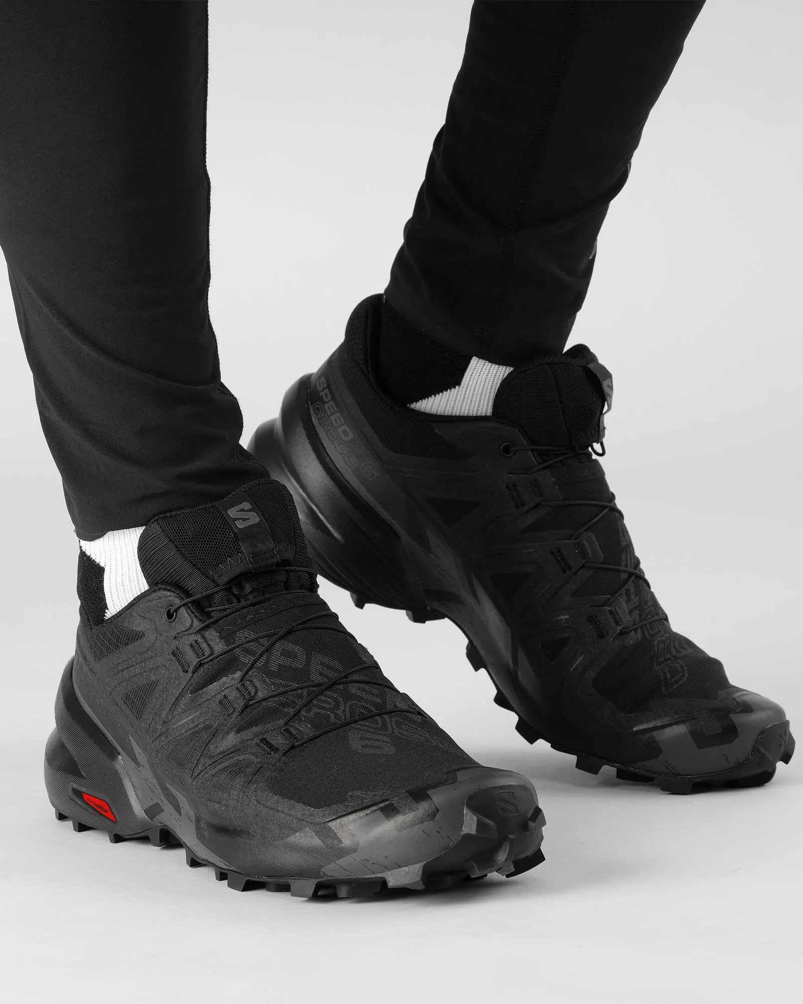 Salomon Speedcross 6 puesta, vista frontal