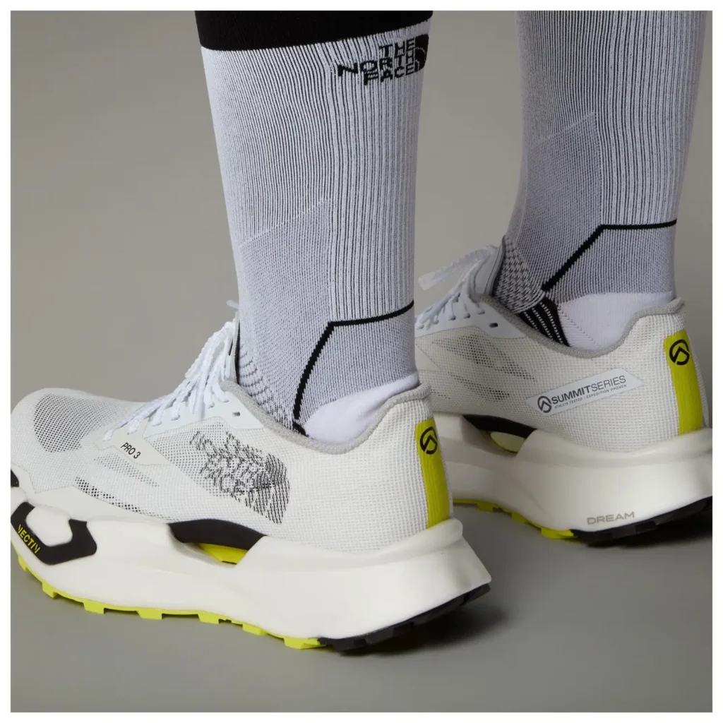 The North Face Summit Vectiv Pro 3 — imagen oficial del fabricante